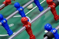 37 Teams haben beim 8. Kickerturnier in Petershagen um Pokale und Urkunden gekämpft. Foto: kklios