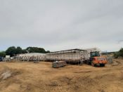 Hier tut sich was! Die neue Kita auf dem Butenfeld in Fredersdorf-Vogelsdorf nimmt Gestalt an – Richtfest am 27. September 2024. Foto: Alexander Bellmann