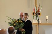 Ev. Kirchengemeinde Berlin-Johannisthal: Auf Wiedersehen, Pfarrer Hartmut Scheel! – Herzlich willkommen, Pfarrerin Juliane Bach! Foto: Jürgen Bosenius / Ev. Kirchenkreis Berlin Süd-Ost