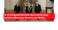 V.l.n.r.: Assistentin Pfarrerin Sapna Joshi, Pfarrerin Ute Pfeiffer und Assistent Pfarrer Hartmut Scheel. Foto: Jürgen Bosenius / kklios.de