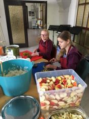 Food-Team. Foto: 5. Regionale Konfi-Nacht