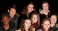 Die ältere Konfirmandengruppe der Evangelischen Kirchengemeinde Berlin-Kaulsdorf.
