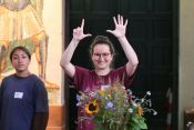 „Und Dein Soulfood?“ – Konfi-Nacht des Kirchenkreises in der Kirche „Zum Vaterhaus“ in Baumschulenweg. Foto: Marcel Haischmann