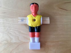 Dankeschön für alle Teilnehmenden: Kickerfigur mit individuellem Hashtag. Foto: Jürgen Bosenius / kklios