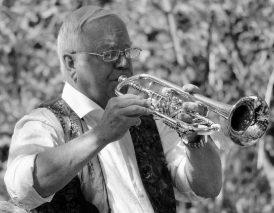 Klaus Katsch (1943–2026): Bläser, Chorleiter, "Streiter für Christus" – ein Nachruf von Superintendent Hans-Georg Furian. Foto: Jürgen Bosenius