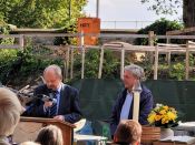 Ev. Versöhungskirchengemeinde Berlin-Biesdorf: Grundsteinlegung des neuen Gemeindehauses auf dem Pfarrhof. Foto: Ev. Versöhungskirchengemeinde Berlin-Biesdorf