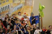 Kindermusical „Der barmherzige Samariter“ begeistert in der Karlshorster „Kirche zur frohen Botschaft“ am 19. Juni 2022. Foto: Jürgen Bosenius / Kirchenkreis Berlin Süd-Ost