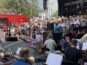 Mehr als 1.500 Menschen besuchen den Kreiskirchentag auf dem Campus für Demokratie in Berlin-Lichtenberg. Foto: ekbso.de