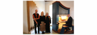 Freuen sich über die neue Orgel in Münchehofe (v.l.n.r.): Orgelbaumeister Jörg Stegmüller, Projekt-Koordinatorin Anne-Kathrin Seidel, Pfarrerin Kerstin Lütke und Kirchenmusikdirektor Lothar Graap. Foto: Jürgen Bosenius